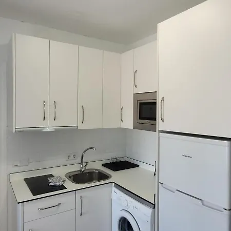 Iglesia De Santiago 아파트 *