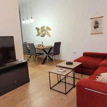 Iglesia De Santiago *