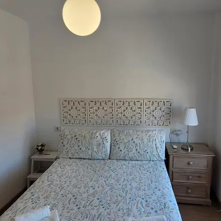 Iglesia De Santiago 아파트 헤레스